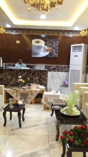 Izdehar Furnished Apartments, Rafha